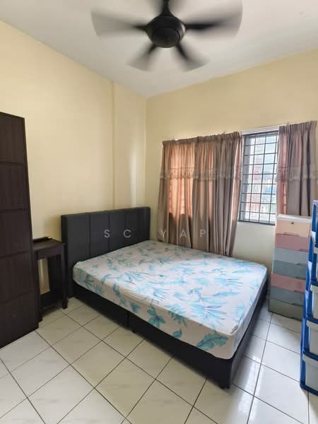 Pangsapuri untuk Dijual di Suria Kipark Damansara - SC Yap - Bedroom - PropertyGuru.com.my