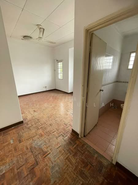 2-storey Terraced House for Sale in Putra Heights (Subang Jaya) - Aizat Saifulrullah - Interior - PropertyGuru.com.my