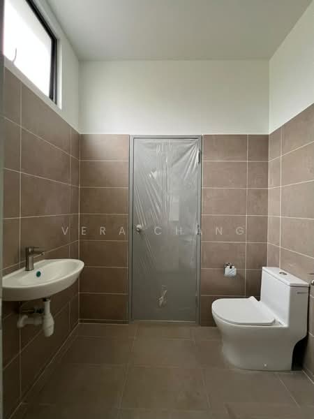Terraced House for Sale in Taman Ponderosa (Johor Bahru) - Vera Chang - Bathroom - PropertyGuru.com.my