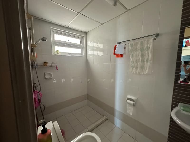 Condominium for Sale at The Spring - Apple Yeap - Bathroom - PropertyGuru.com.my