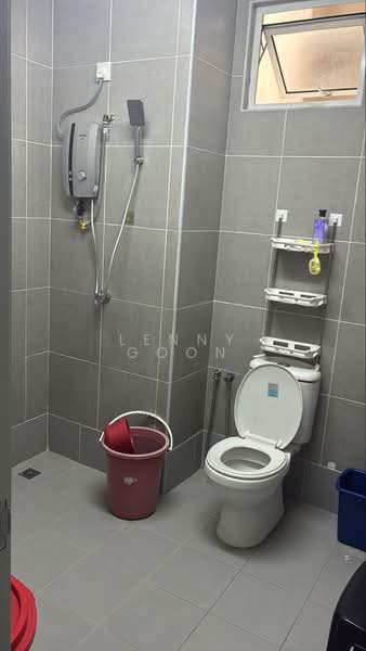 Servis Apartment untuk Disewa di Straits Garden Residence - Lenny Goon - Bathroom - PropertyGuru.com.my