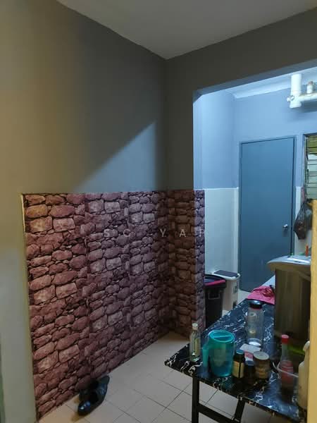 Pangsapuri untuk Dijual di Pangsapuri Suria - SC Yap - Interior - PropertyGuru.com.my