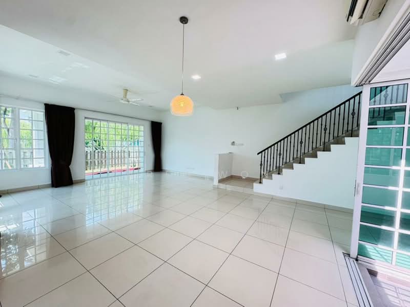 2.5-storey Terraced House for Rent in Cyberjaya (Selangor) - Jared Wong - Living Room - PropertyGuru.com.my