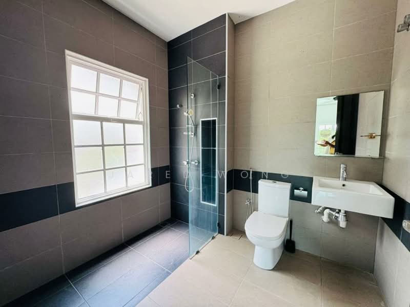 2.5-storey Terraced House for Rent in Cyberjaya (Selangor) - Jared Wong - Bathroom - PropertyGuru.com.my