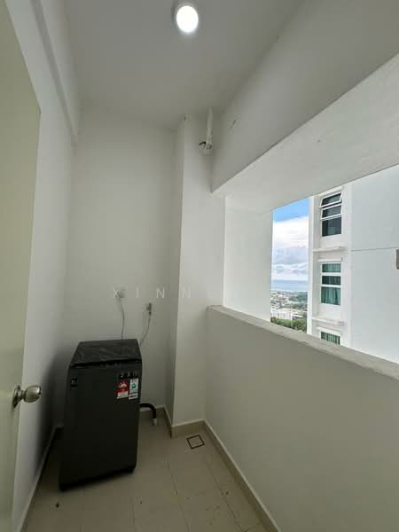 Kondominium untuk Disewa di Orchard Ville - Xinnee . - Balcony - PropertyGuru.com.my