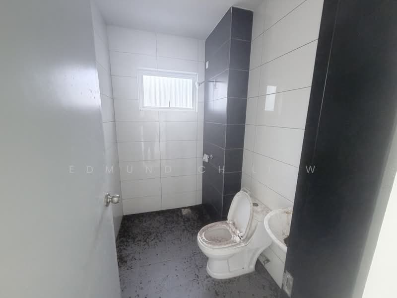 Rumah Teres untuk Dijual di Semenyih (Selangor) - Edmund CH Leow - PropertyGuru.com.my