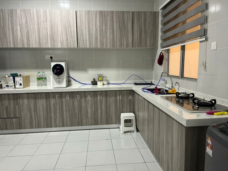 Kondominium untuk Disewa di Residensi Adelia - Farah Hanan - Kitchen - PropertyGuru.com.my