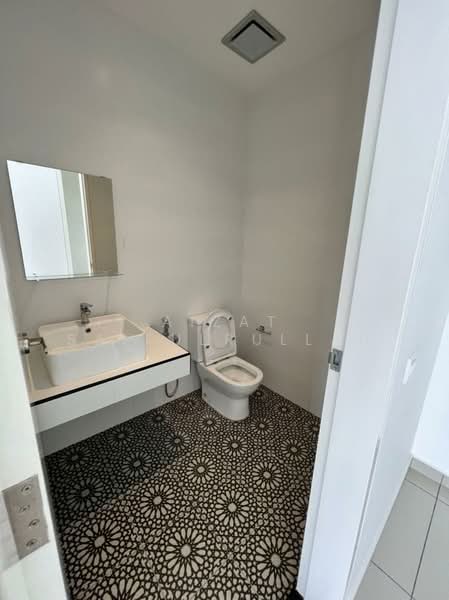 Bungalow for Rent in Eco Grandeur (Puncak Alam) - Aizat Saifulrullah - Bathroom - PropertyGuru.com.my