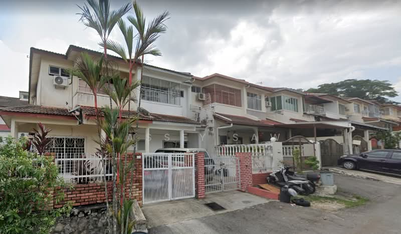 2-storey Terraced House for Rent in Taman Universiti Indah (Seri Kembangan) - Jassey Saw - Exterior - PropertyGuru.com.my