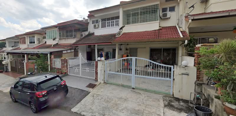 2-storey Terraced House for Rent in Taman Universiti Indah (Seri Kembangan) - Jassey Saw - Exterior - PropertyGuru.com.my