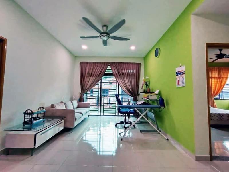 Semi-Detached House for Sale in Taman Nusa Idaman (Iskandar Puteri (Nusajaya)) - Andrew Teo - Living Room - PropertyGuru.com.my