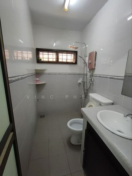 2-storey Terraced House for Sale in Taman Seri Jati (Batu Berendam) - Vinc Pheng - Bathroom - PropertyGuru.com.my
