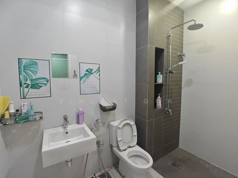 Bungalow for Sale in Bandar Botanic (Klang) - Vincent Goh - Bathroom - PropertyGuru.com.my