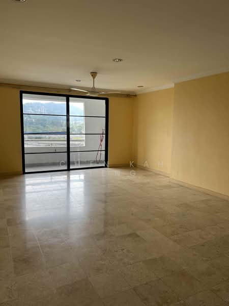 Condominium for Rent at Impiana On The Waterfront Condominium - Chen Kah Seng - Living Room - PropertyGuru.com.my