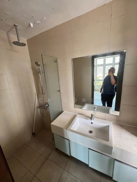 Condominium for Sale at Sri Putramas III / Royal Regent - CK Wong - Bathroom - PropertyGuru.com.my