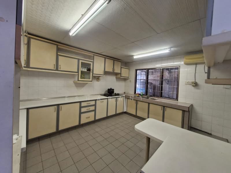 2-storey Terraced House for Sale in Taman Desa (Kuala Lumpur) - Esharani . - PropertyGuru.com.my