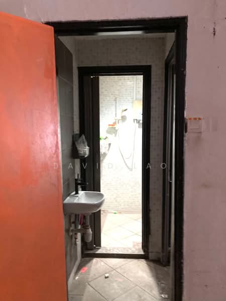 Shop for Rent in Taman Tun Dr Ismail (Kuala Lumpur) - David Lao - Bathroom - PropertyGuru.com.my