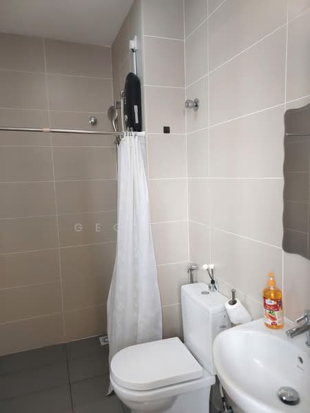 Rumah Bandar untuk Disewa di 16 Sierra (Puchong) - Geoff Lim - Bathroom - PropertyGuru.com.my