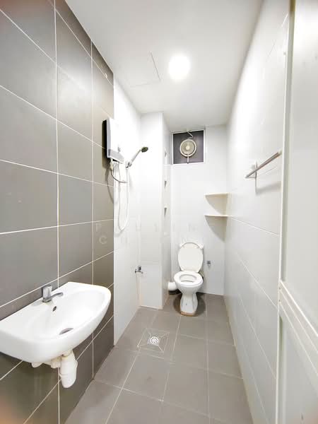 Pangsapuri untuk Dijual di The Rise Collection 2 - Pauline Cheong - Bathroom - PropertyGuru.com.my