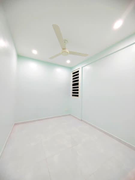 Pangsapuri untuk Dijual di The Rise Collection 2 - Pauline Cheong - Bedroom - PropertyGuru.com.my