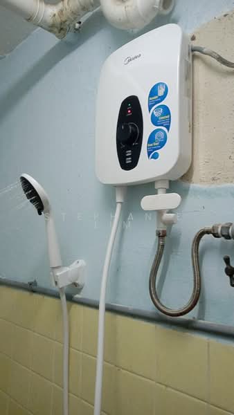 Flat for Rent at Taman Tun Sardon - Stephanie Lim - Bathroom - PropertyGuru.com.my