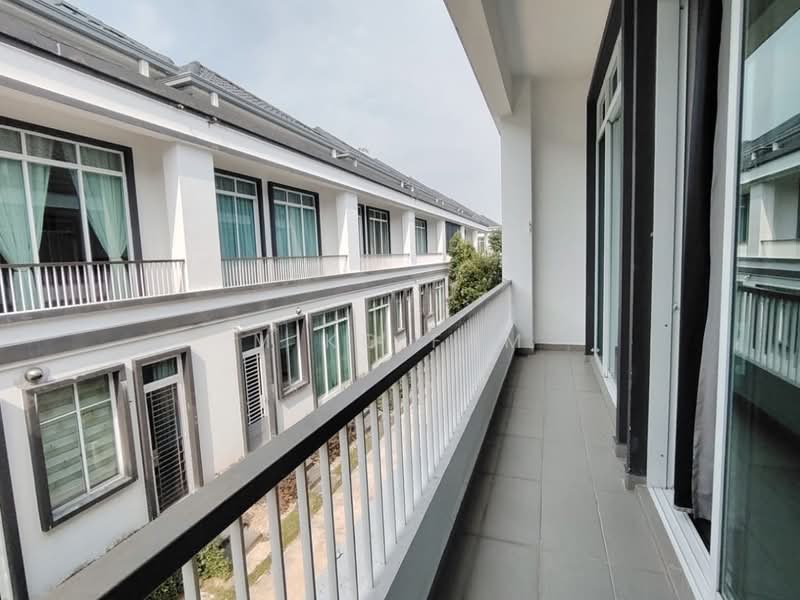Rumah Teres 2 Tingkat untuk Disewa di Eco Majestic (Semenyih) - Miko Fam - PropertyGuru.com.my