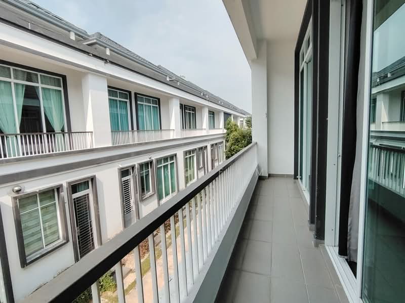 Rumah Teres 2 Tingkat untuk Disewa di Eco Majestic (Semenyih) - Miko Fam - PropertyGuru.com.my