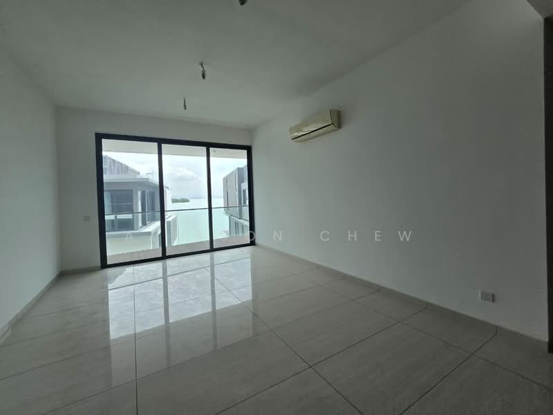 Kondominium untuk Dijual di The Light Collection IV - Alisson Chew - Living Room - PropertyGuru.com.my