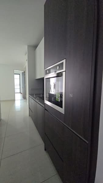 Kondominium untuk Dijual di The Light Collection IV - Alisson Chew - Kitchen - PropertyGuru.com.my