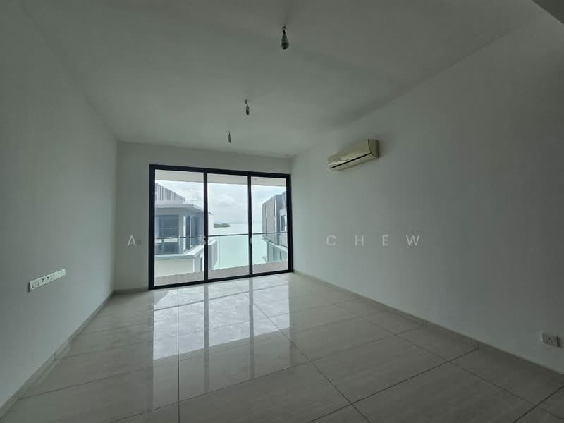 Kondominium untuk Dijual di The Light Collection IV - Alisson Chew - Living Room - PropertyGuru.com.my