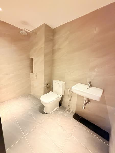 Servis Apartment untuk Dijual di KSL Blossom Square - Lawrence Chan - PropertyGuru.com.my