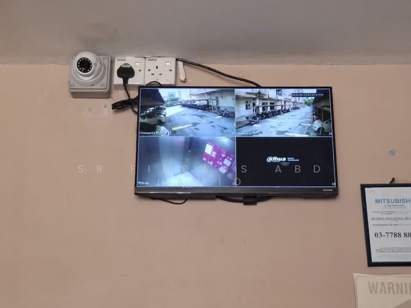 Pangsapuri untuk Dijual di Cahaya Permai - Sr Firdaus Abd Hamid - CCTV - PropertyGuru.com.my
