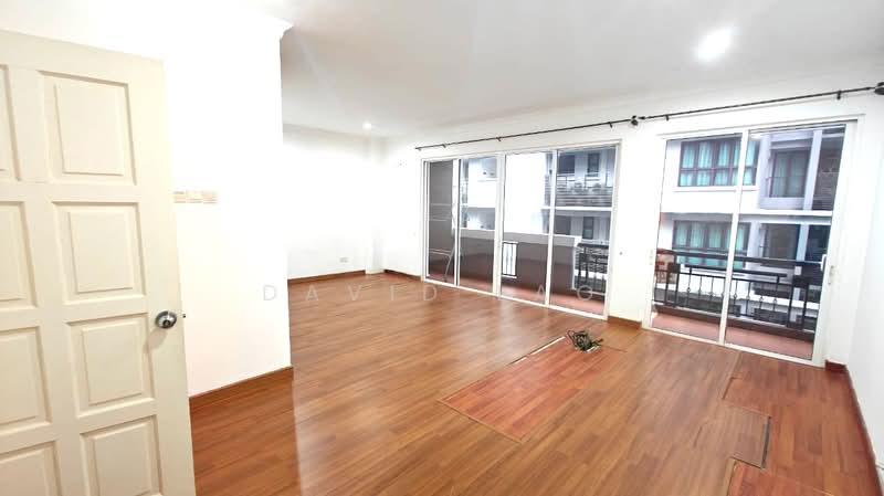 Condominium for Rent at Mei on The Madge (Vista Permai) - David Lao - Living Room - PropertyGuru.com.my