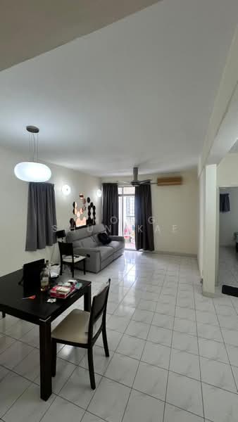 Kondominium untuk Disewa di D'aman Crimson - Chong Shun Kae - Living Room - PropertyGuru.com.my