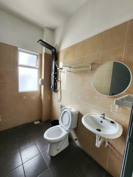 2-storey Terraced House for Rent in Bandar Meru Raya (Ipoh) - Amelia Kong - Bathroom - PropertyGuru.com.my