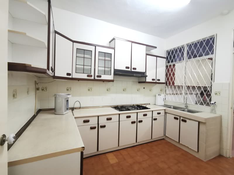 Terraced House for Rent in Taman Mayang (Petaling Jaya) - Jayden Heng - Kitchen - PropertyGuru.com.my