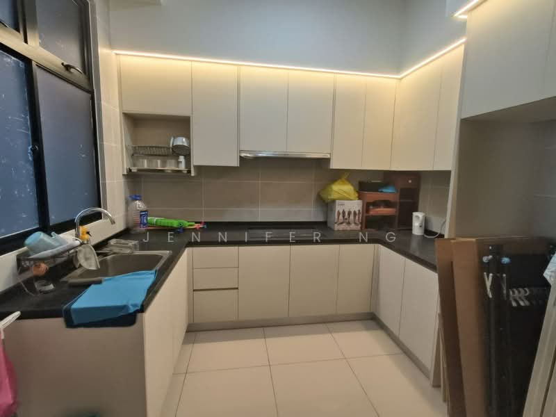Service Residence for Sale at Twin Tower Residence - Jennifer Ng - Kitchen - PropertyGuru.com.my