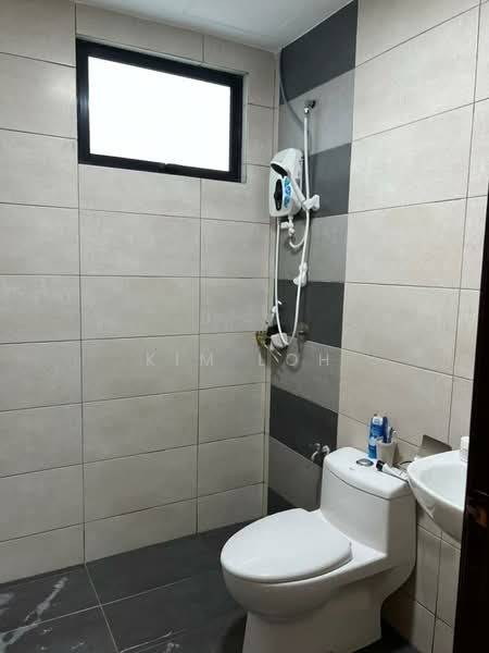 Service Residence for Sale at Molek Regency - Kim Loh - Bathroom - PropertyGuru.com.my