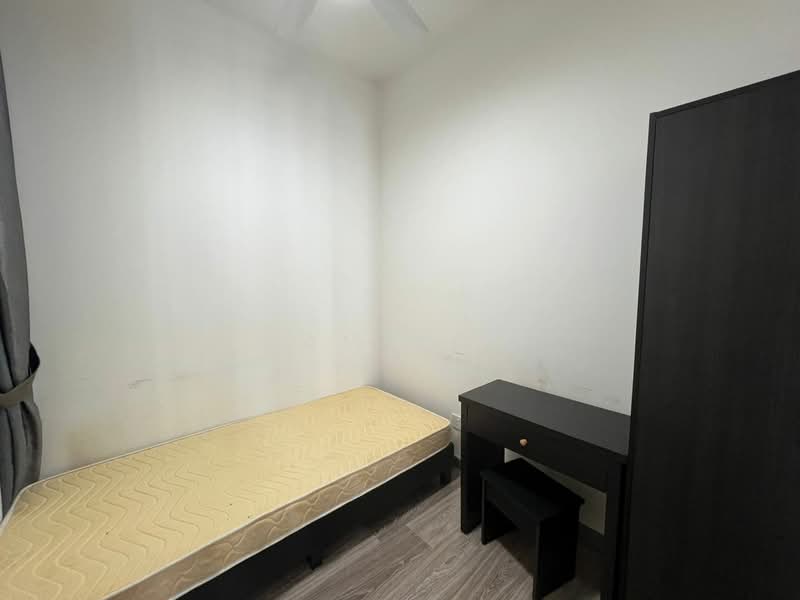Kediaman Servis untuk Disewa di United Point (Residensi Berpadu) - Sam Hoo - Bedroom - PropertyGuru.com.my