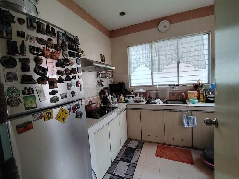 2-storey Terraced House for Sale in Taman Puncak Utama (Balakong) - May Chan - Kitchen - PropertyGuru.com.my
