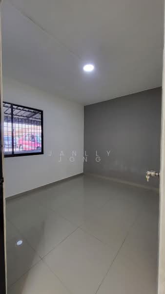 Rumah Flat untuk Dijual di Flat Bandar Selesa Jaya @ Jalan Silat Gayong - Janlly Jong - Interior - PropertyGuru.com.my