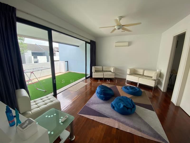 Rumah Teres 3 Tingkat untuk Dijual di Seri Kembangan (Selangor) - Esharani . - PropertyGuru.com.my