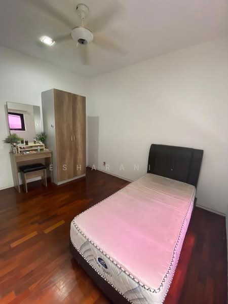 Rumah Teres 3 Tingkat untuk Dijual di Seri Kembangan (Selangor) - Esharani . - PropertyGuru.com.my