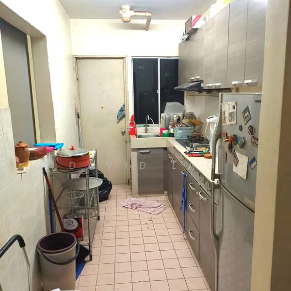 Pangsapuri untuk Disewa di Sri Intan 1 - David Lao - Kitchen - PropertyGuru.com.my