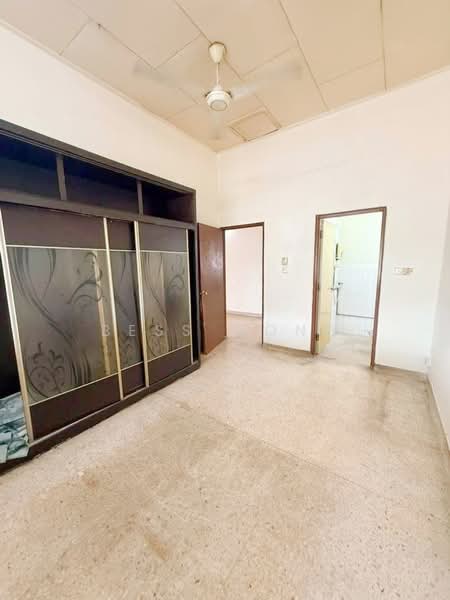 1-storey Terraced House for Sale in Taman Perling (Perling) - Bess Wong - PropertyGuru.com.my
