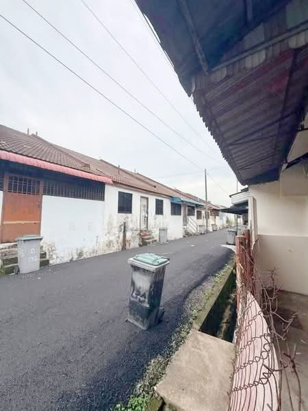 1-storey Terraced House for Sale in Taman Perling (Perling) - Bess Wong - PropertyGuru.com.my