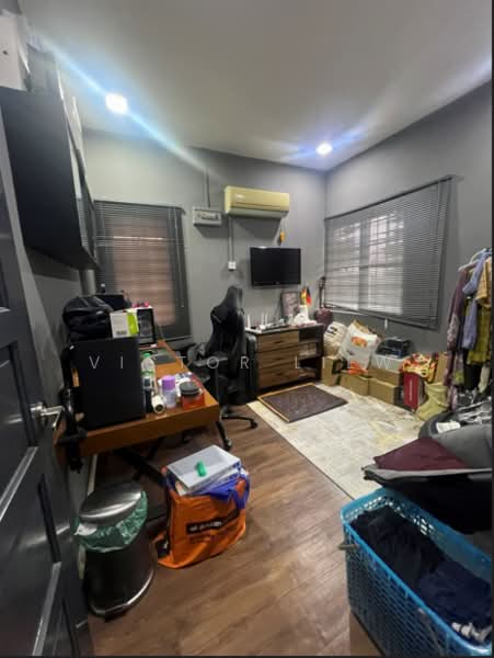 Rumah Teres 2 Tingkat untuk Dijual di Seksyen 6 (Kota Damansara) - Victor Liew - Study - PropertyGuru.com.my