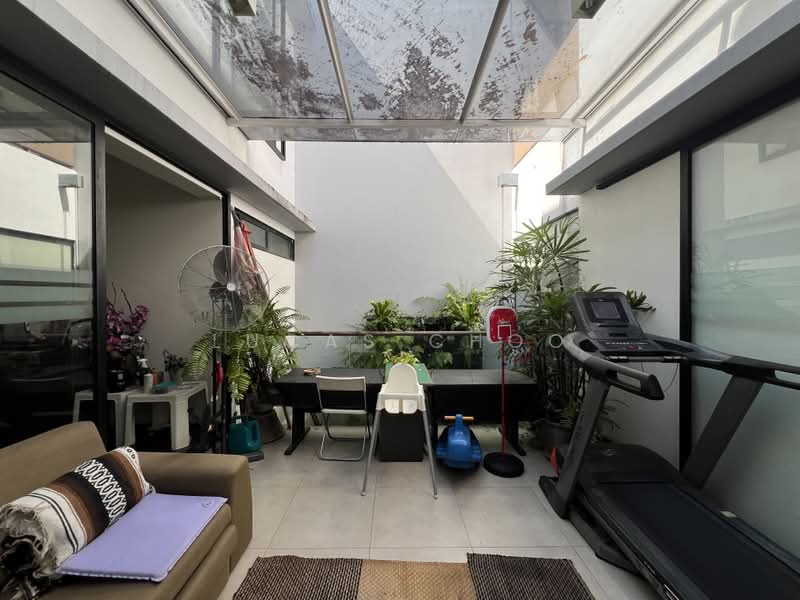 2.5-storey Terraced House for Sale in Taman Melawati (Ulu Kelang) - Lucas Choo - Balcony - PropertyGuru.com.my