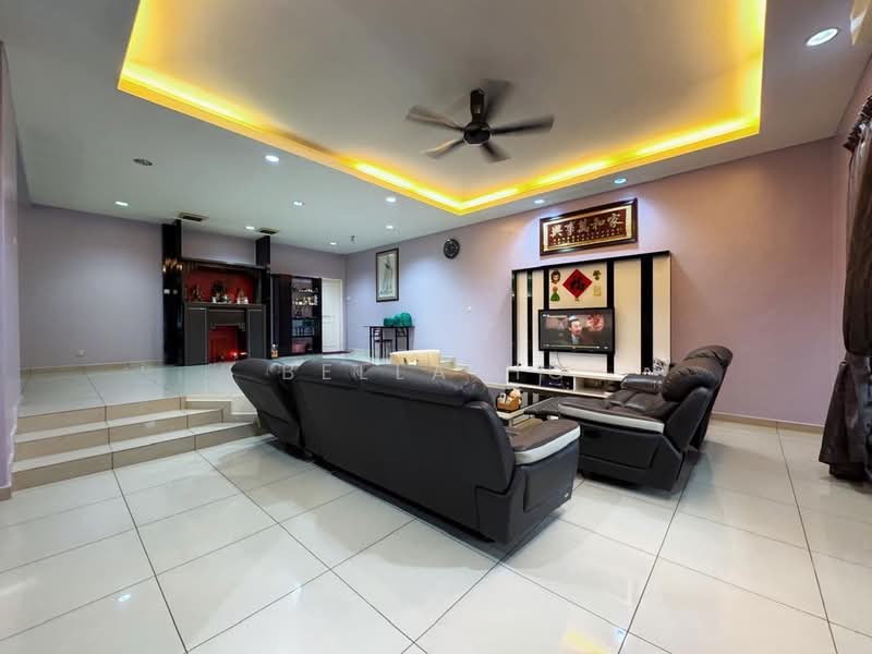 Semi-Detached House for Sale in Indahpura Iris Park (Kulai) - Bella Ho - PropertyGuru.com.my