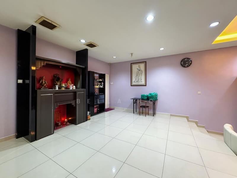 Semi-Detached House for Sale in Indahpura Iris Park (Kulai) - Bella Ho - PropertyGuru.com.my